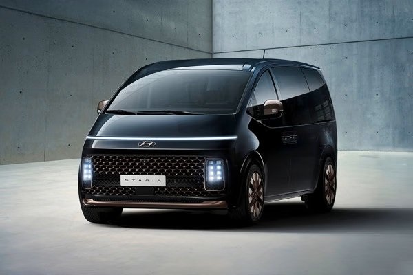 Hyundai Staria 4x4 VIP 6+1